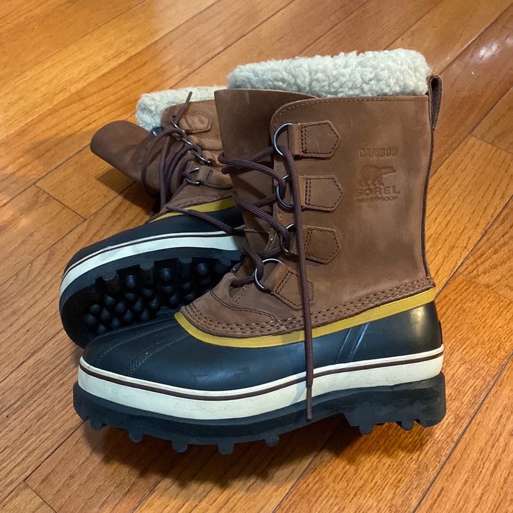 SOREL weatherproof duck boots
